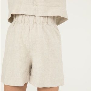 NEW Elizabeth Suzann Florence Short